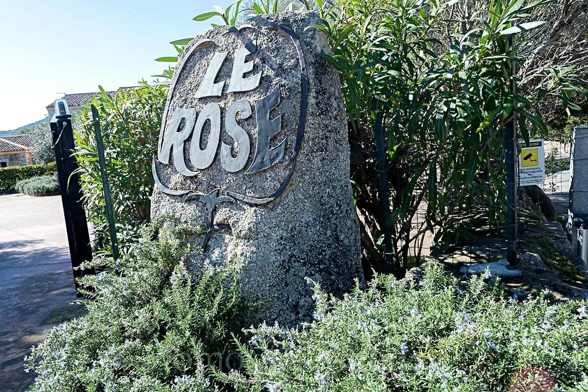 Casa de Férias L'Oasi Di Simone E Rossella Vila Monte Petrosu